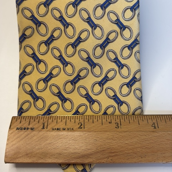Brooks Brothers Makers 100% Silk Tie - Picture 2 of 5